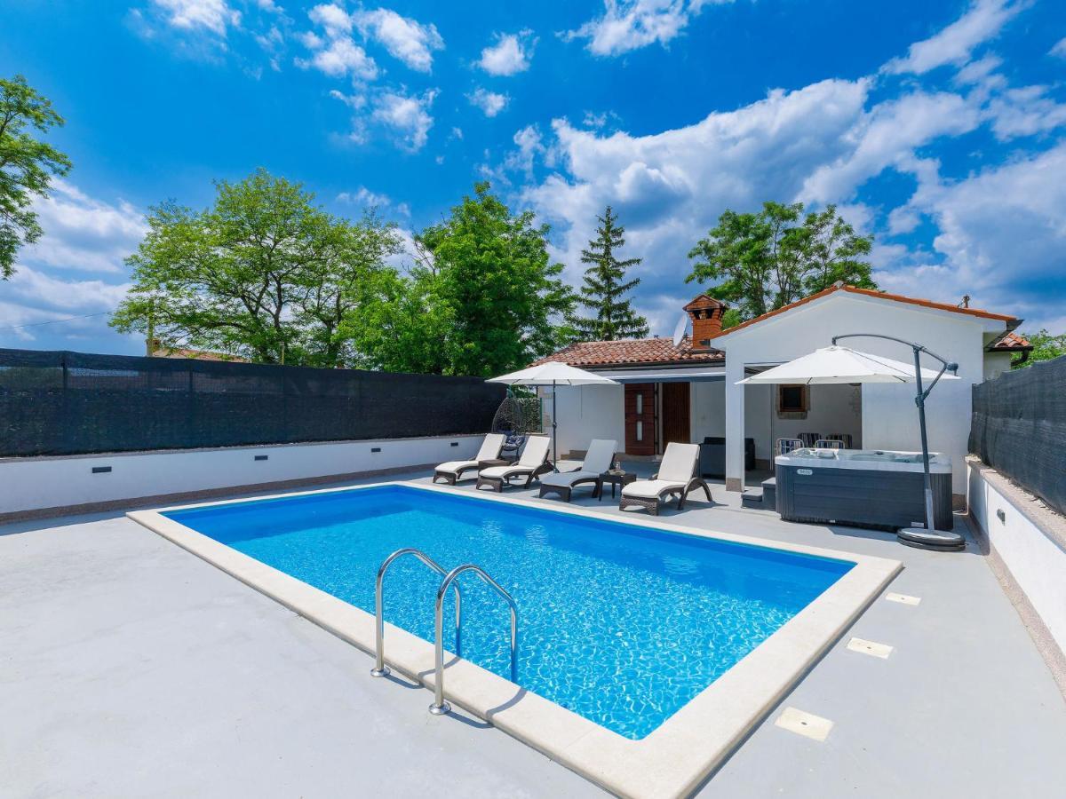 Holiday Home Susanne Gorica  Bagian luar foto